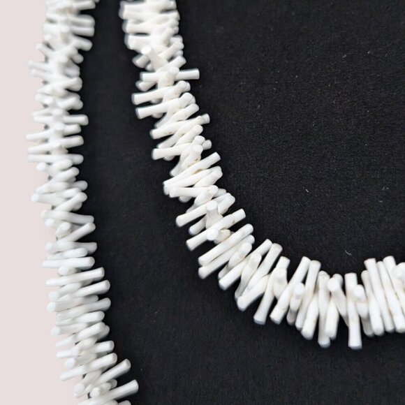 V. Long Stick Coral Necklace - Picture 4 of 5